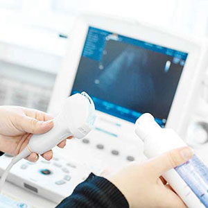Die hochauflösenden Ultraschallgeräte des Zentrums für ambulante Onkologie, Tübingen erkennen krankhafte Veränderungen und sind ein wichtiger Bestandteil in der Tumordiagnostik.